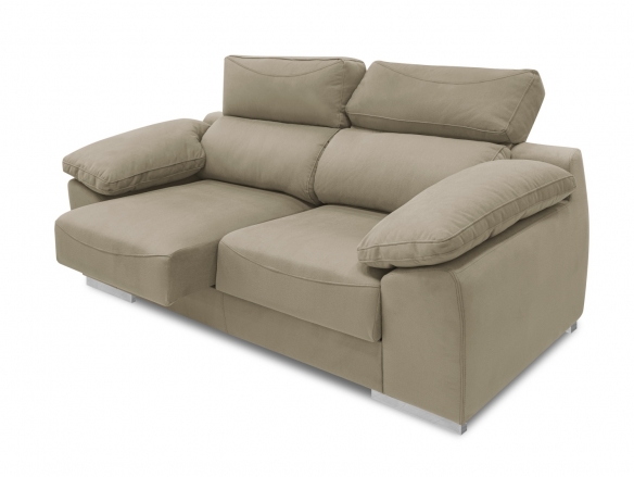 Sofá 3P. con asientos deslizantes y cabezales reclinables tapizado beige  merkamueble