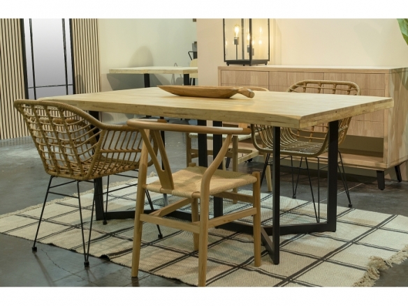 Mesa comedor fija con tapa forma color nordish-negro  merkamueble