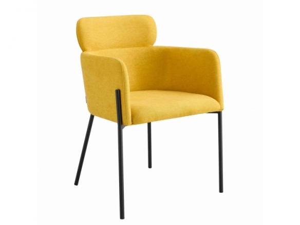 Sillón color mostaza patas metalicas negras  merkamueble