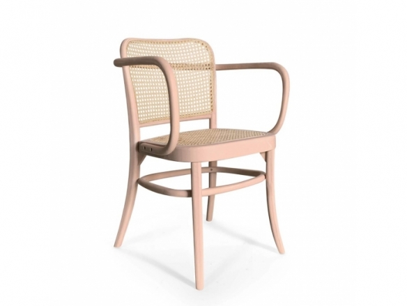 Sillón madera de olmo color rosa con asiento de mimbre  merkamueble