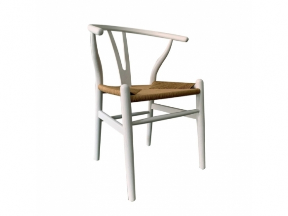 Silla de madera maciza olmo lacada blanca con asiento de rattan  merkamueble