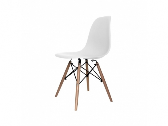 Silla blanca con asiento y patas madera  merkamueble