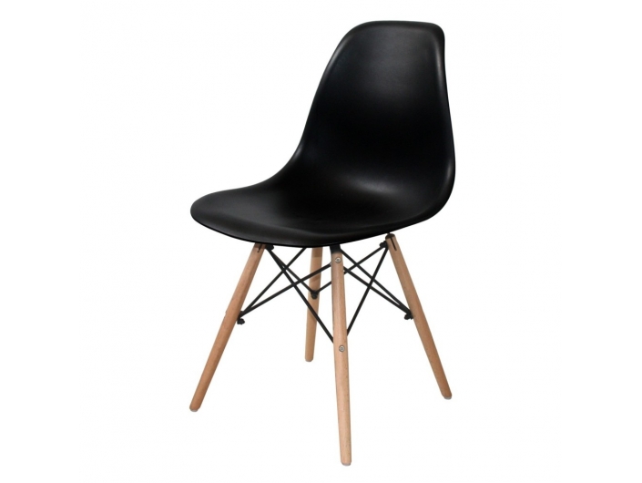Silla negra con asiento y patas madera rectangulares  merkamueble