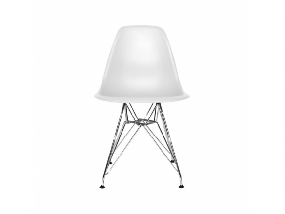 Silla blanca y patas cromadas  merkamueble