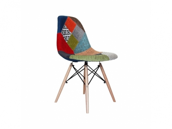 Silla de cuadros y patas de madera  merkamueble