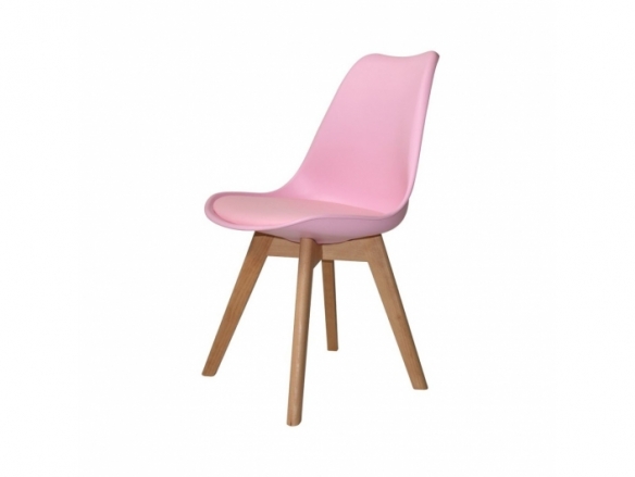 Silla rosa con patas de madera rectangulares  merkamueble
