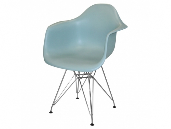 Sillón color agua con patas cromadas  merkamueble