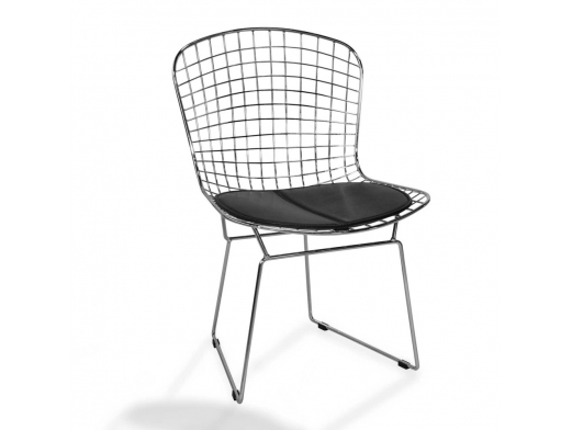 Silla de acero cromado respaldo ancho con cojín negro  merkamueble