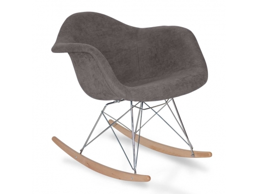 Mecedora tapizada gris con patas cromadas y madera de haya  merkamueble