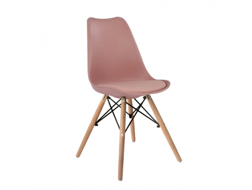 Silla color rosa nude con patas madera  merkamueble