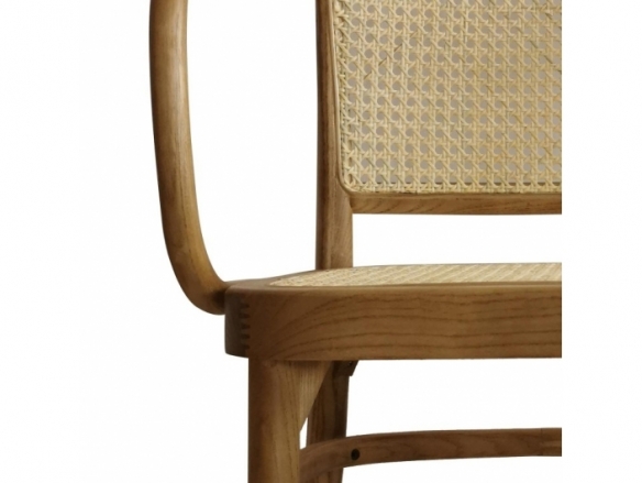 Sillón de madera maciza olmo con ratán natural  merkamueble