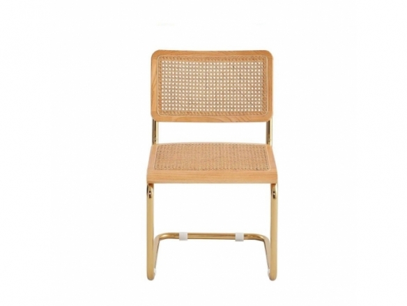 Silla símil ratán madera clara y patas doradas  merkamueble