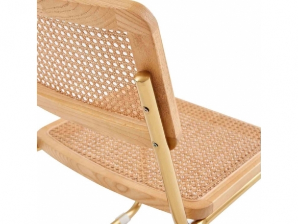 Silla símil ratán madera clara y patas doradas  merkamueble