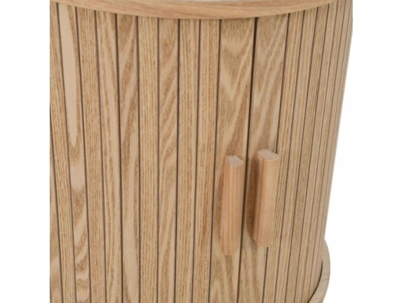 Mesita redonda con rayas color madera  merkamueble