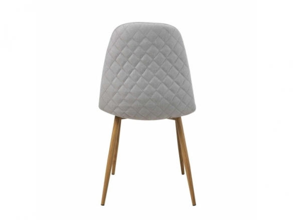Silla gris claro con patas metálicas  merkamueble