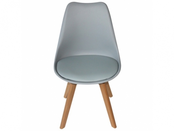 Silla gris con patas de madera rectangulares  merkamueble
