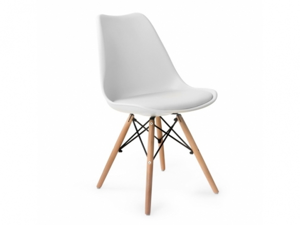 Silla blanca con patas de madera  merkamueble