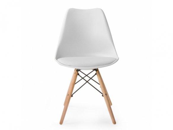 Silla blanca con patas de madera  merkamueble