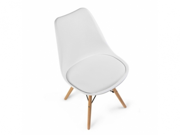 Silla blanca con patas de madera  merkamueble