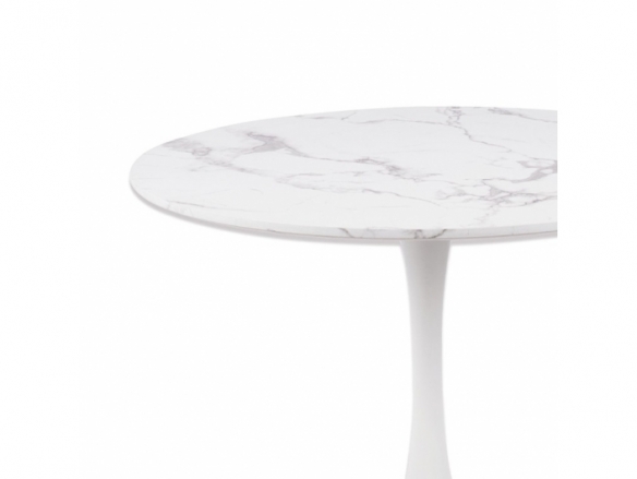 Mesa con efecto mármol blanca con pie central 90 cm  merkamueble