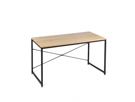 Mesa de escritorio color madera con patas de metal negro 140 cm  merkamueble 2