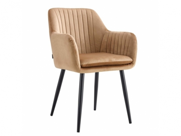 Sillón de terciopelo color arena con patas metálicas negras  merkamueble